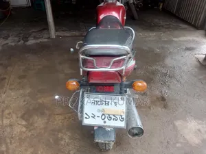 Bajaj CT 100 2017 Red