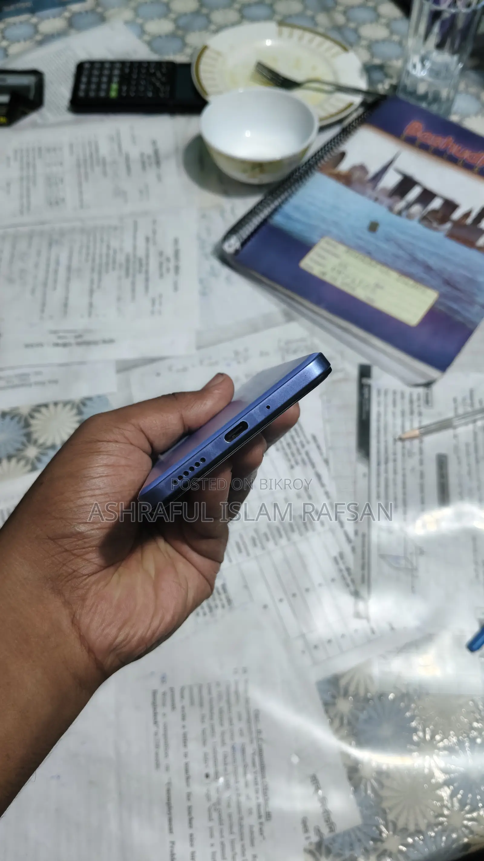 iQOO 128 GB Blue