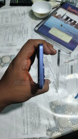 iQOO 128 GB Blue
