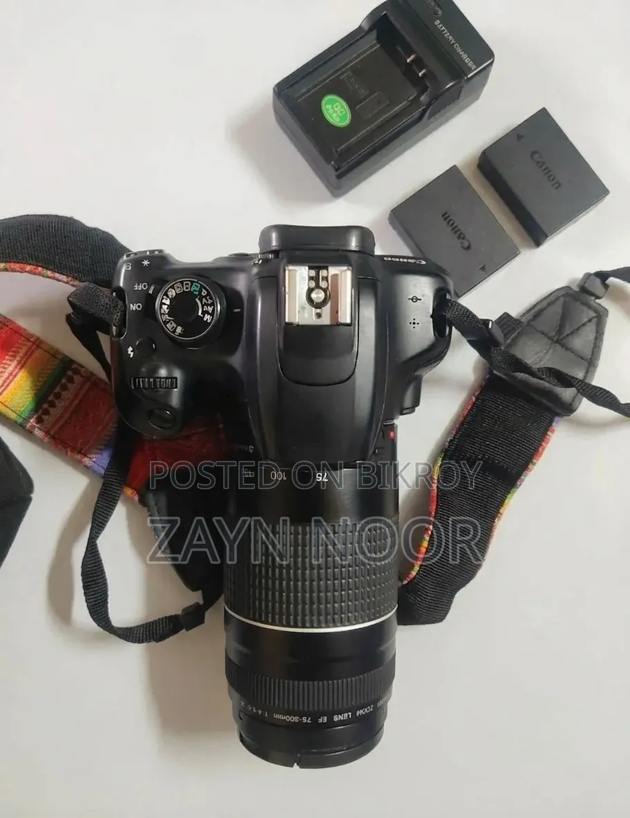 ক্যানন ১২০০ডি ৭৫-৩০০ জুম লেন্স সহ