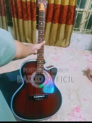 এই গিটার দিয়ে বিক্রি হবে