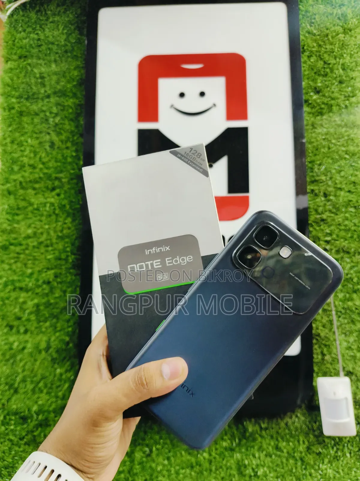 ইনফিনিক্স নোট এজ ২৫৬ জিবি ব্ল্যাক