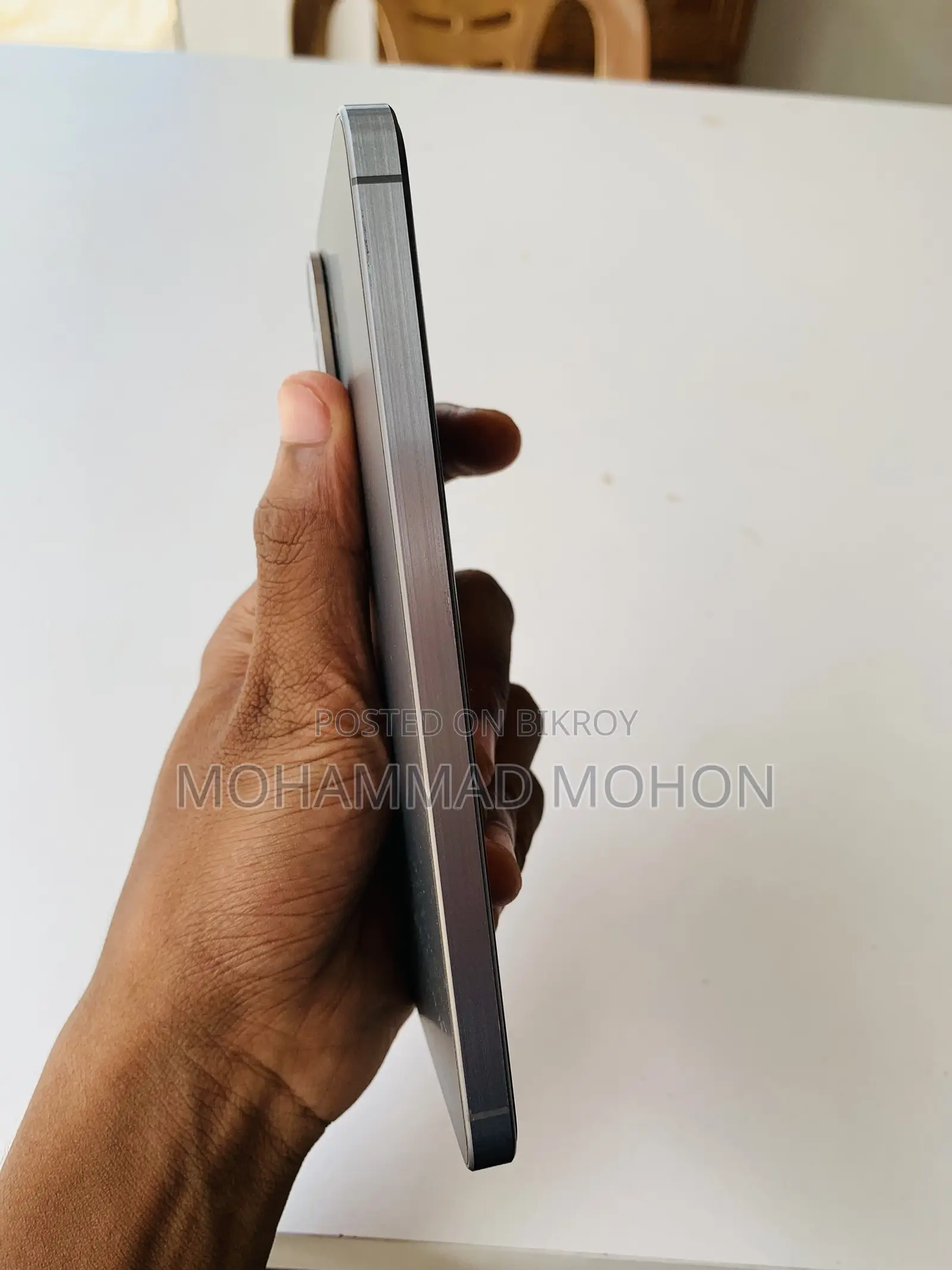 নতুন স্যামসাং গ্যালাক্সি এ৫৬ ২৫৬ জিবি