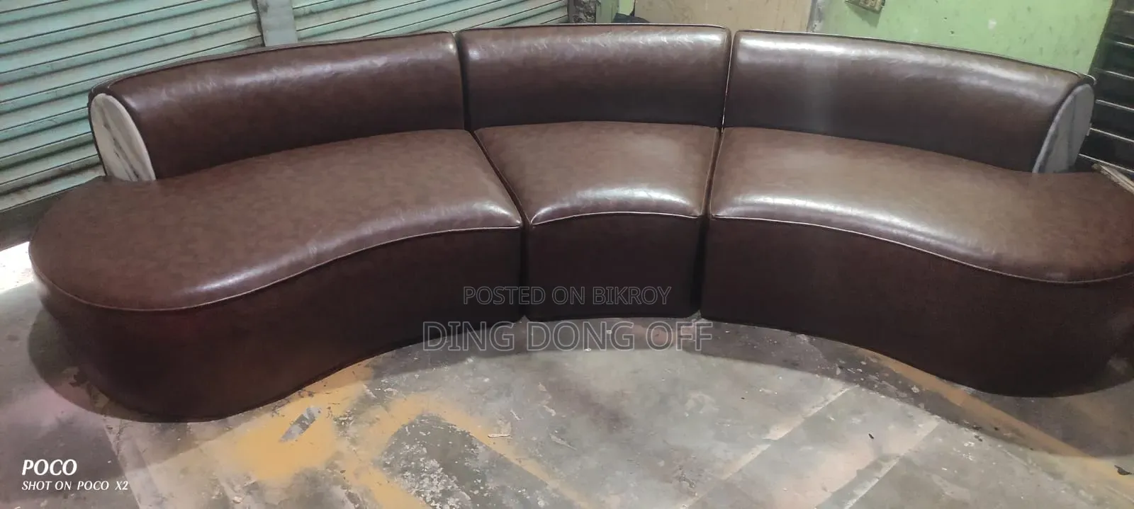 Modern Curved Design