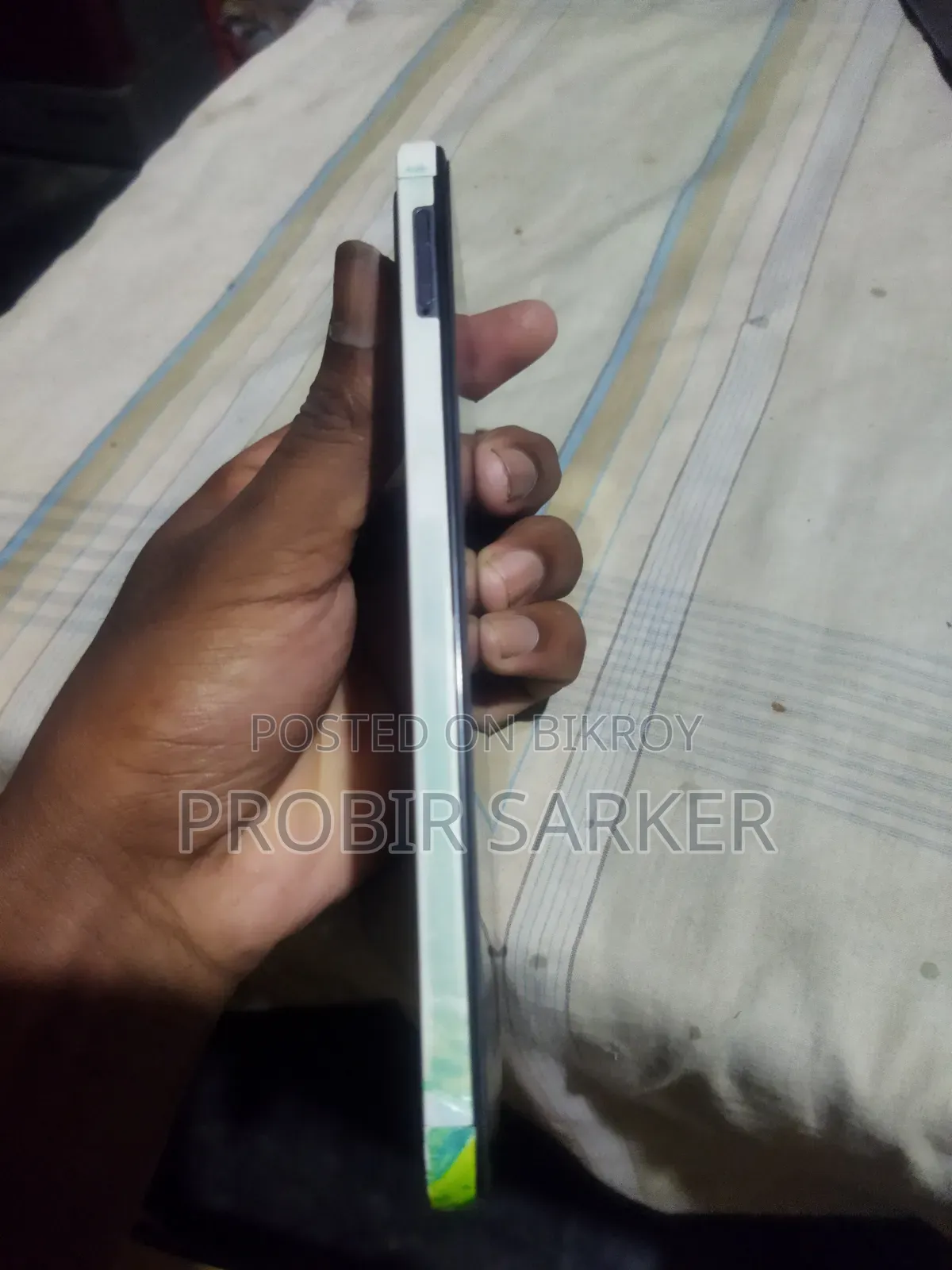 টেকনো স্পার্ক ৪০ ১২৮ জিবি ব্ল্যাক
