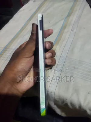 টেকনো স্পার্ক ৪০ ১২৮ জিবি ব্ল্যাক