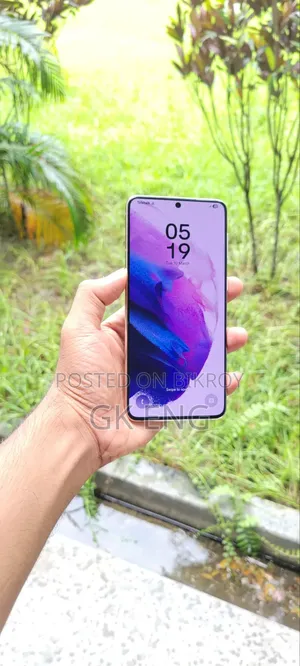 New Samsung Galaxy S21+ 5G 128 GB Silver