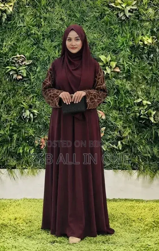 Makrosa Embroidery Borka