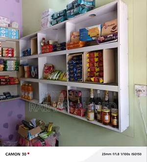 Wall Rack Showcase