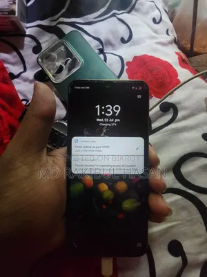 ভিভো ভি২৫ই ২৫৬ জিবি