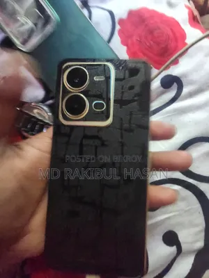 Vivo V25e 256 GB