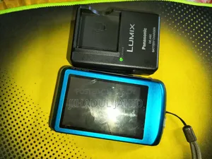 Panasonic Lumix DMC-FP5 Digital Camera (Used)