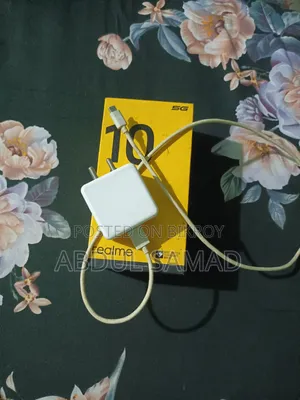 Realme 10 Pro+ 128 GB Gold