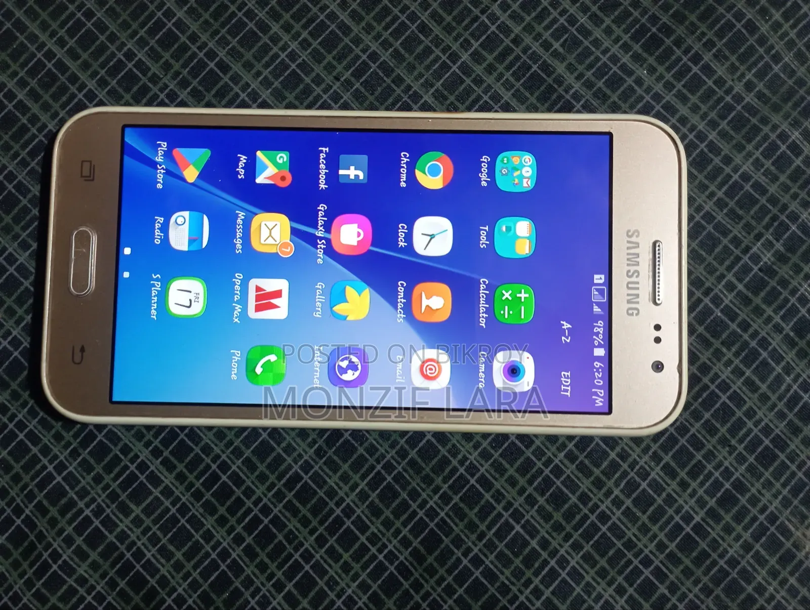 Samsung Galaxy J2 8 GB Rose Gold