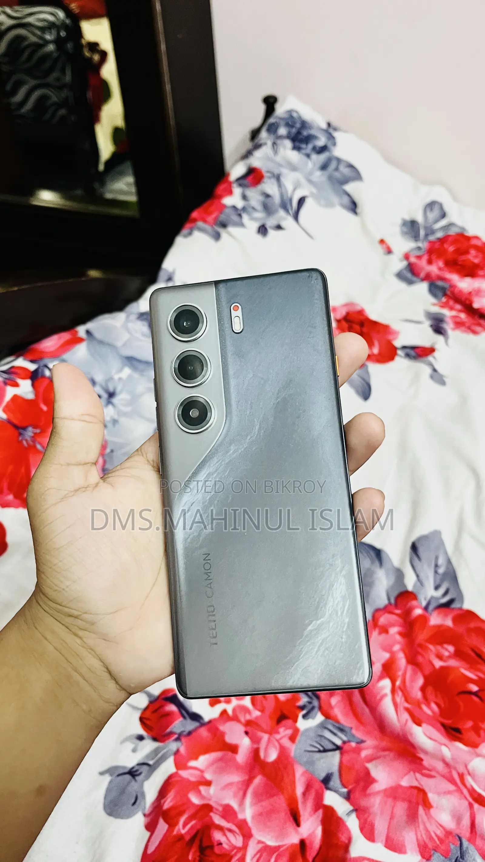 Tecno Camon 40 256 GB Silver