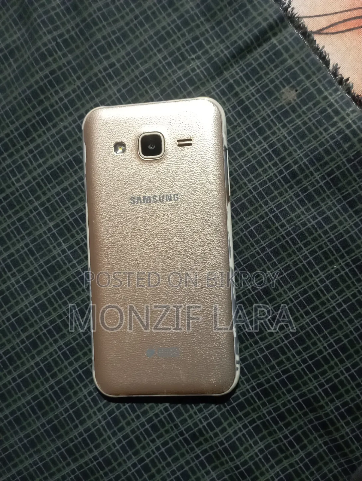 Samsung Galaxy J2 8 GB Rose Gold