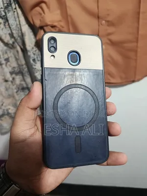 স্যামসাং গ্যালাক্সি এম২০ ৩২ জিবি সবুজ