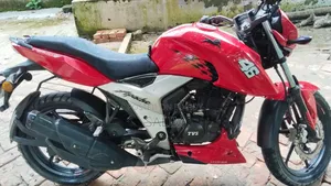 TVS Apache 160 4V 2020 রেড