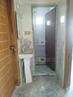 মনোয়ার ম্যানশন, মোহাম্মদপুরে ৩ বেডরুমের অ্যাপার্টমেন্ট বিক্রয়ের জন্য