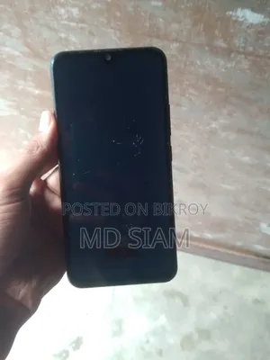 Vivo Y11 32 GB Blue