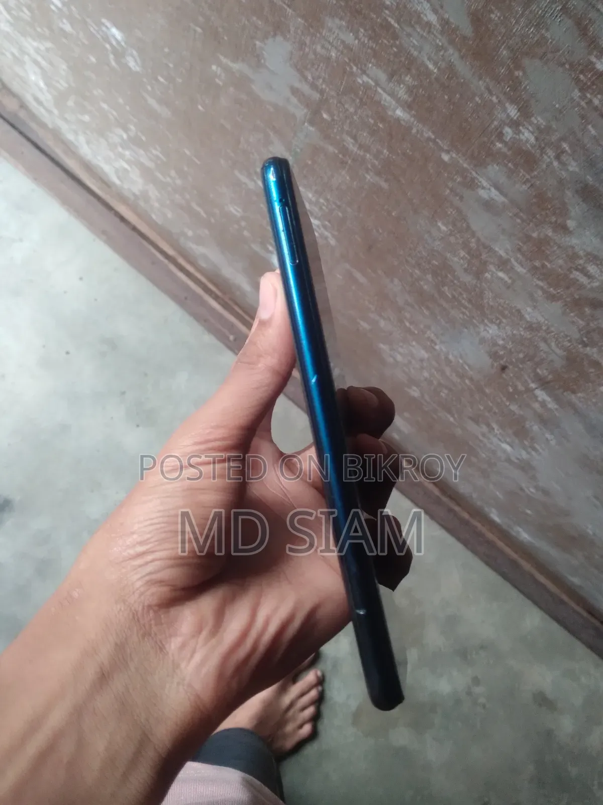 Vivo Y11 32 GB Blue