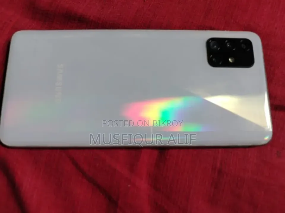 স্যামসাং গ্যালাক্সি এ৫১ ১২৮ জিবি হোয়াইট