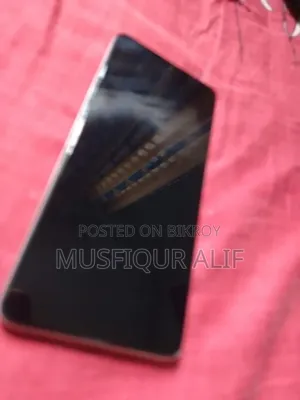 স্যামসাং গ্যালাক্সি এ৫১ ১২৮ জিবি হোয়াইট