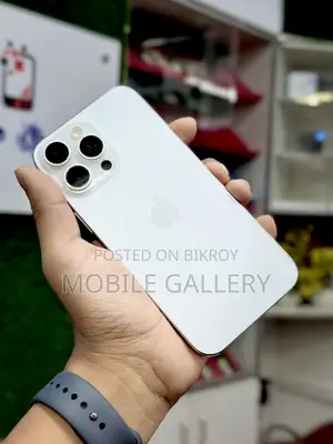 অ্যাপল আইফোন ১৬ প্রো ম্যাক্স ২৫৬ জিবি হোয়াইট