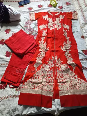 নতুন থ্রি পিস