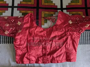 নতুন মেরুন ব্লাউজ
