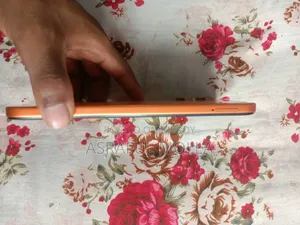 Infinix Smart 20 128 GB Orange