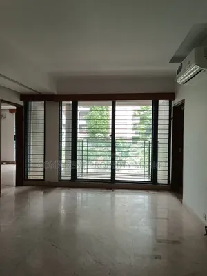 বারিধারায় ৩ বেডরুমের অ্যাপার্টমেন্ট ভাড়ার জন্য