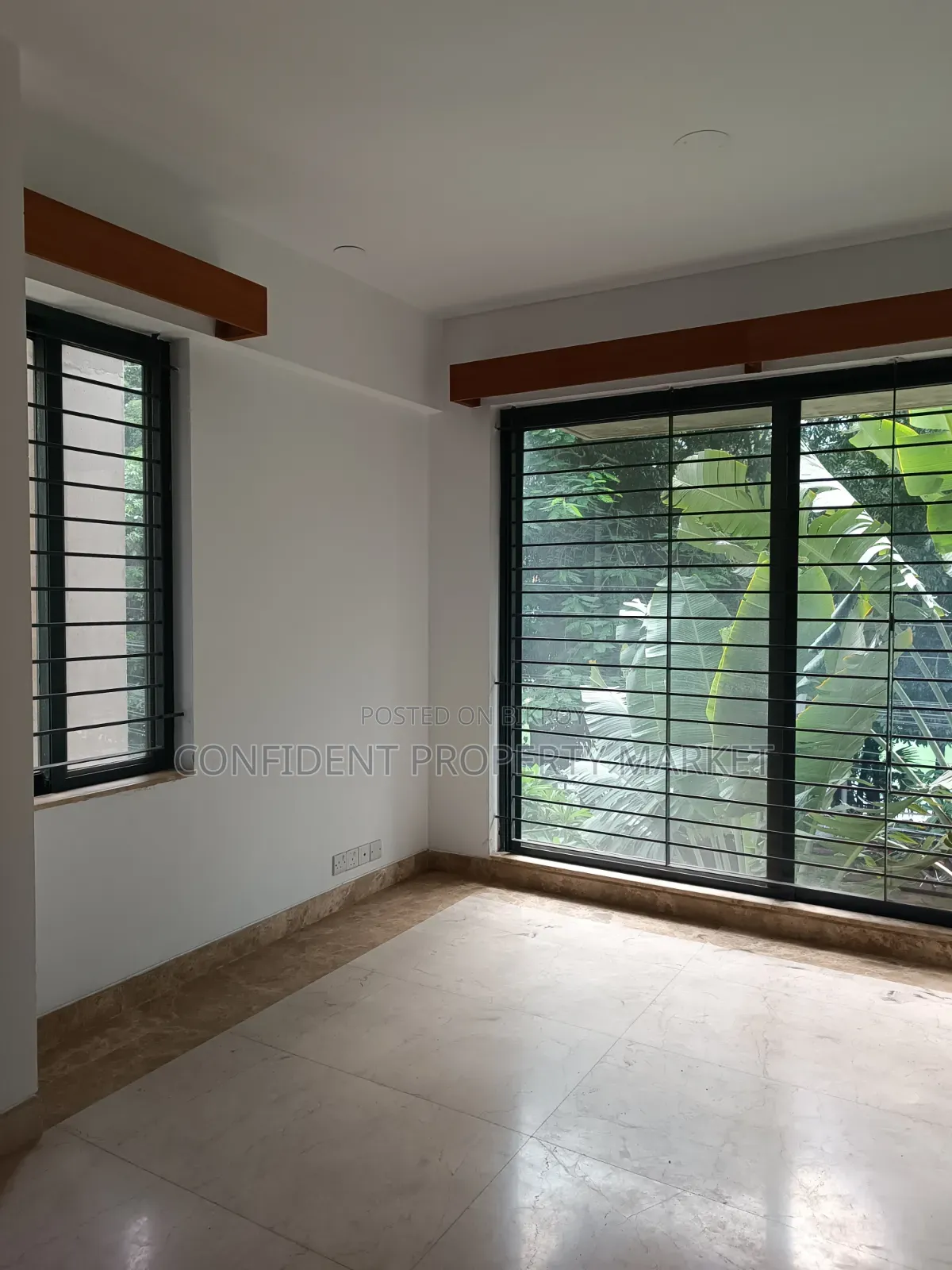 বারিধারায় ৩ বেডরুমের অ্যাপার্টমেন্ট ভাড়ার জন্য