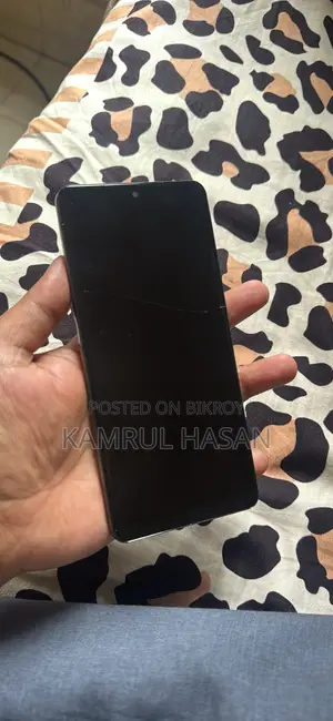 স্যামসাং গ্যালাক্সি এস২০+ ৫জি ১২৮ জিবি কালো
