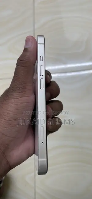 Apple iPhone 13 128 GB White