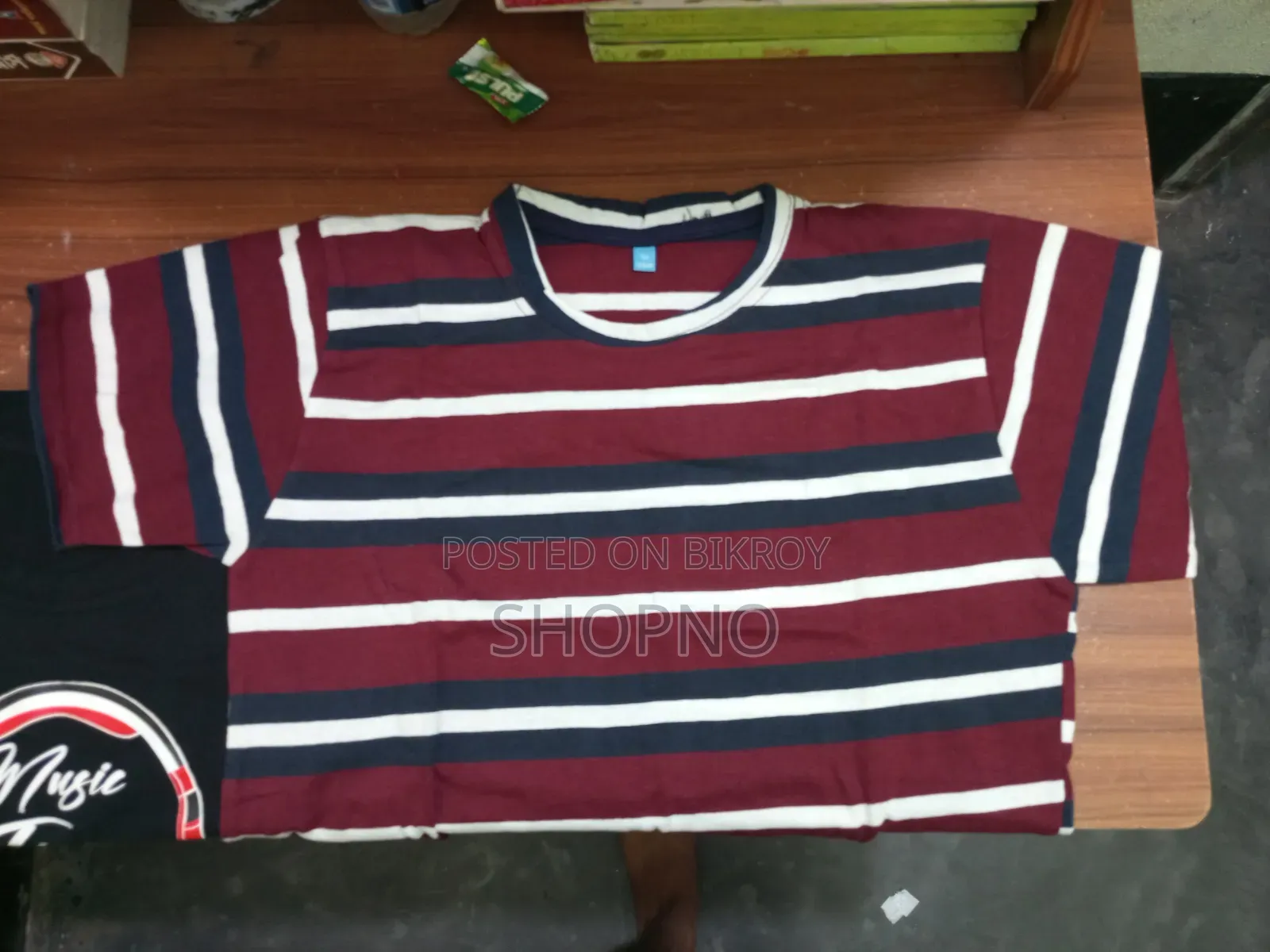 পুরুষদের টি-শার্ট