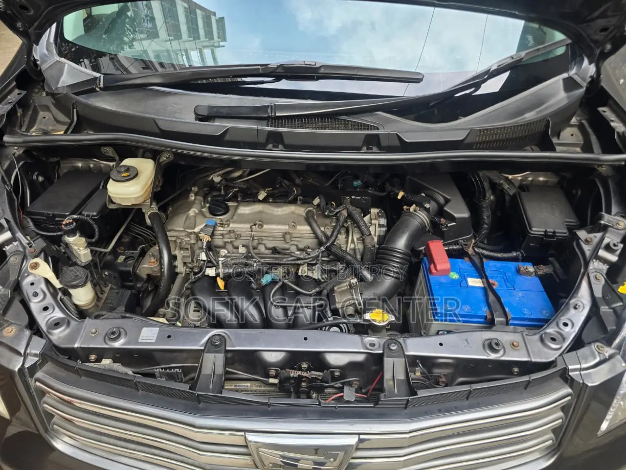 Toyota Noah 2013 Gray