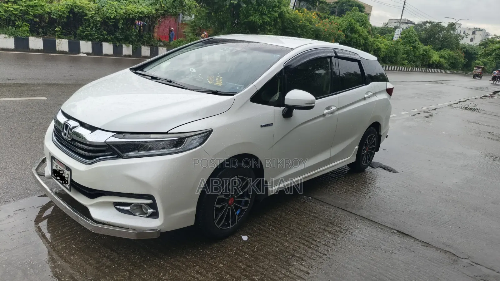 Honda Shuttle 2015 White