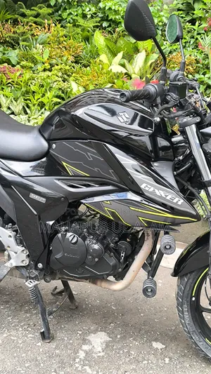 Suzuki Gixxer Fi ABS 2023 Black