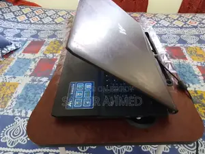 Laptop 8GB Intel Core i7 SSD 256GB