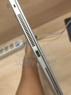 ল্যাপটপ অ্যাপল ম্যাকবুক এয়ার ২০১৭ ৮জিবি ইন্টেল কোর আই৫ এসএসডি ২৫৬জিবি