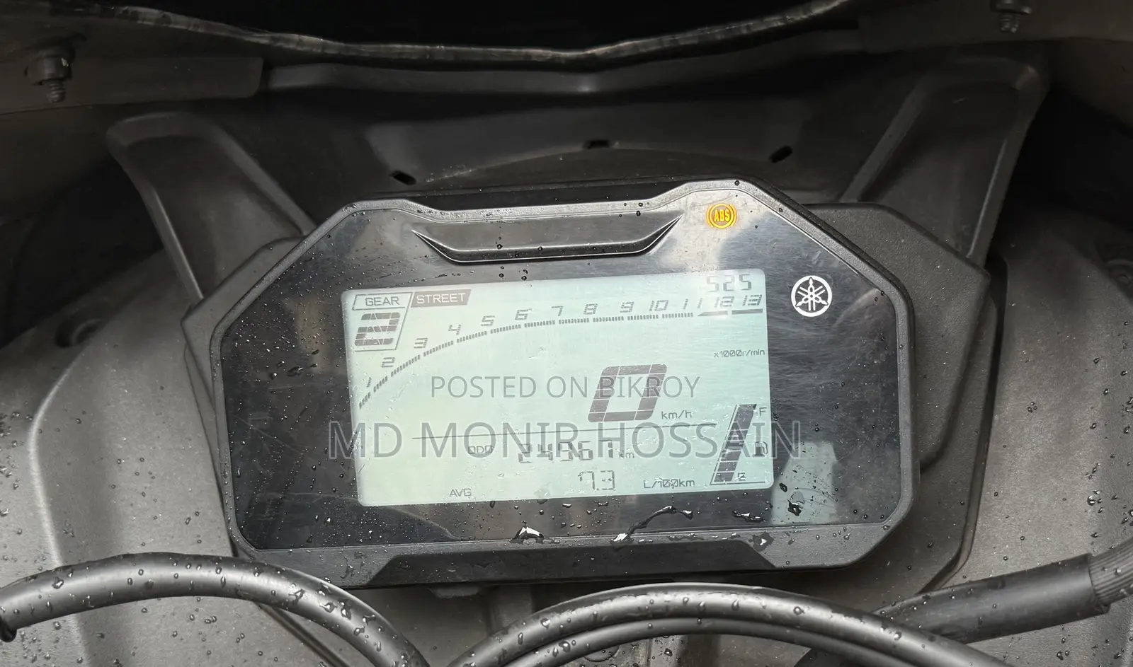 Yamaha R1 2022 Silver