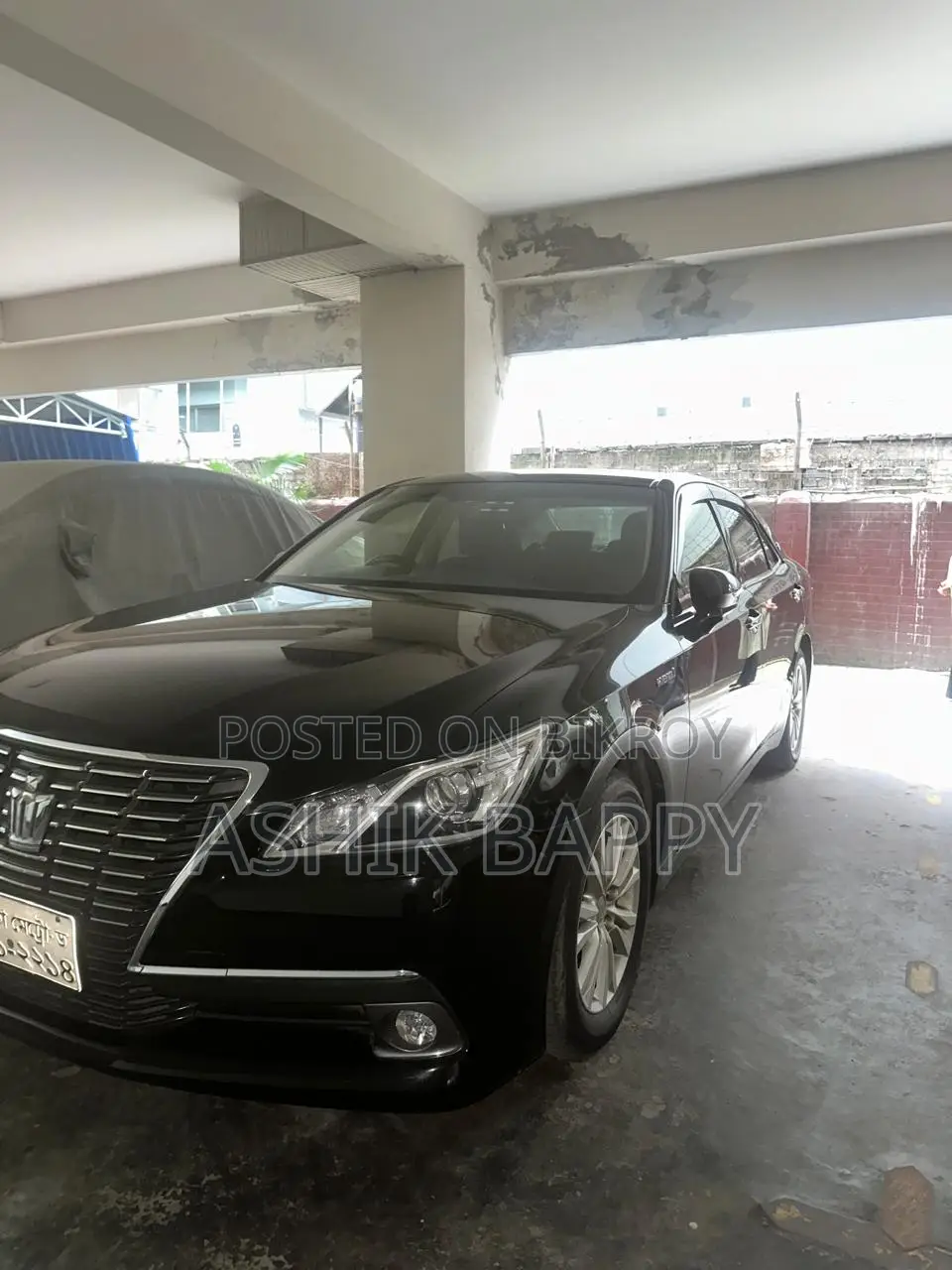 Toyota Crown 2013 Black