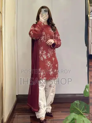 কটন ড্রেস উইথ স্কিন প্রিন্ট ৩ পিস