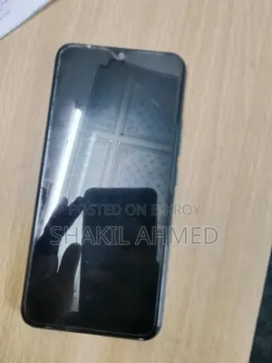 Vivo Y11 32 GB Blue