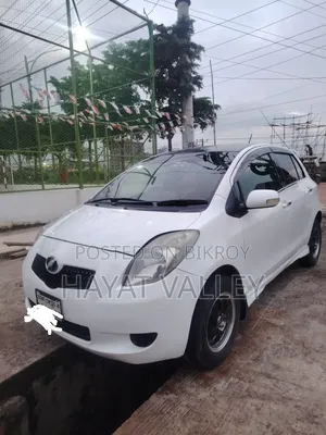 Toyota Vitz 2008 White
