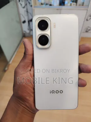 আইকিউওও নিও১১ ২৫৬ জিবি হোয়াইট