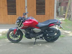 ইয়ামাহা এফজেডএস ভি৩ ২০২৩