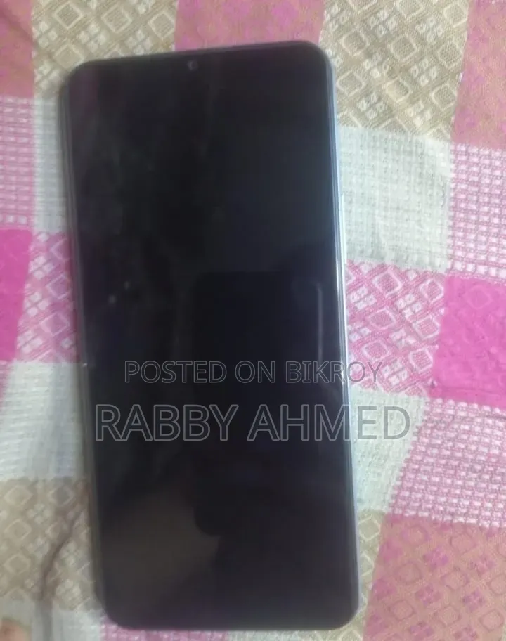 Vivo Y21 64 GB Blue