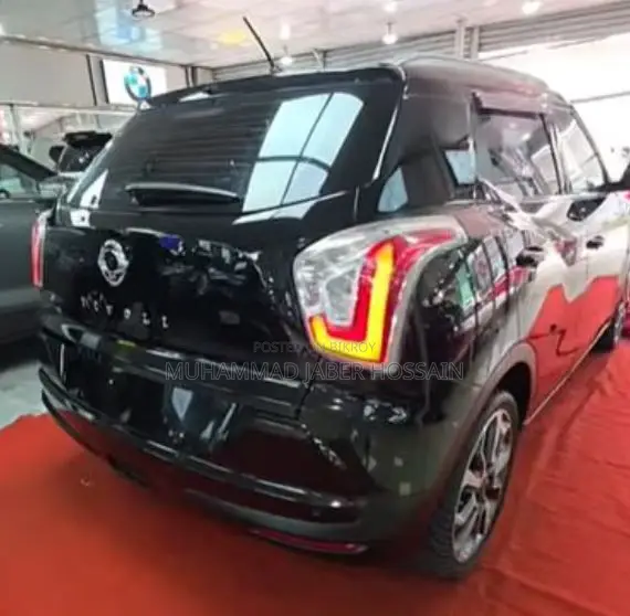 SsangYong Tivoli 2015 Black